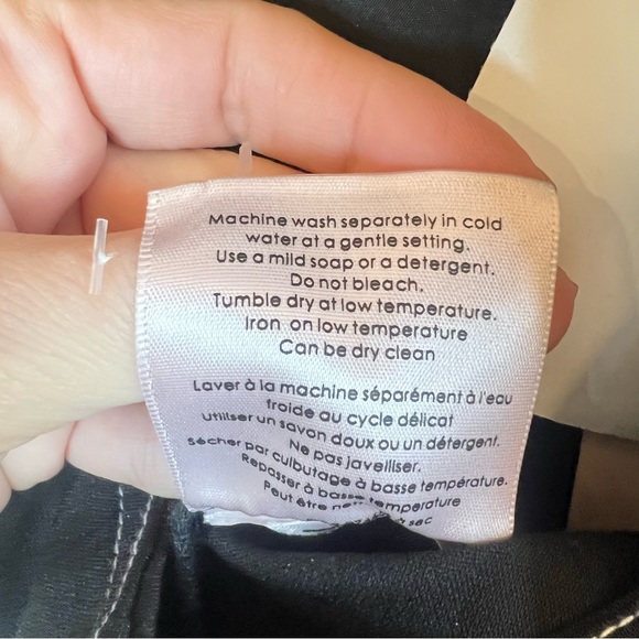 Badgley Mischka Black Women’s Hi Rise Crop Balloon Pants Size 6 NWT - Picture 7 of 9